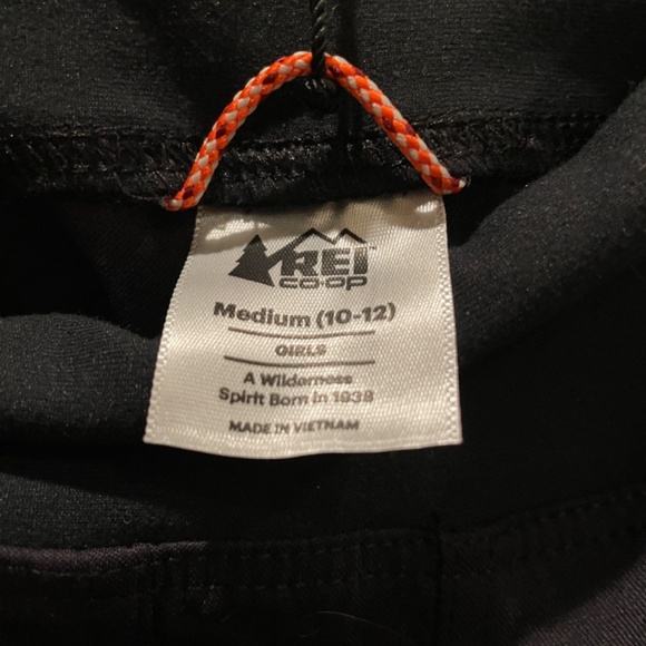 REI Girls’ Mountainmaker Tights - Picture 4 of 8